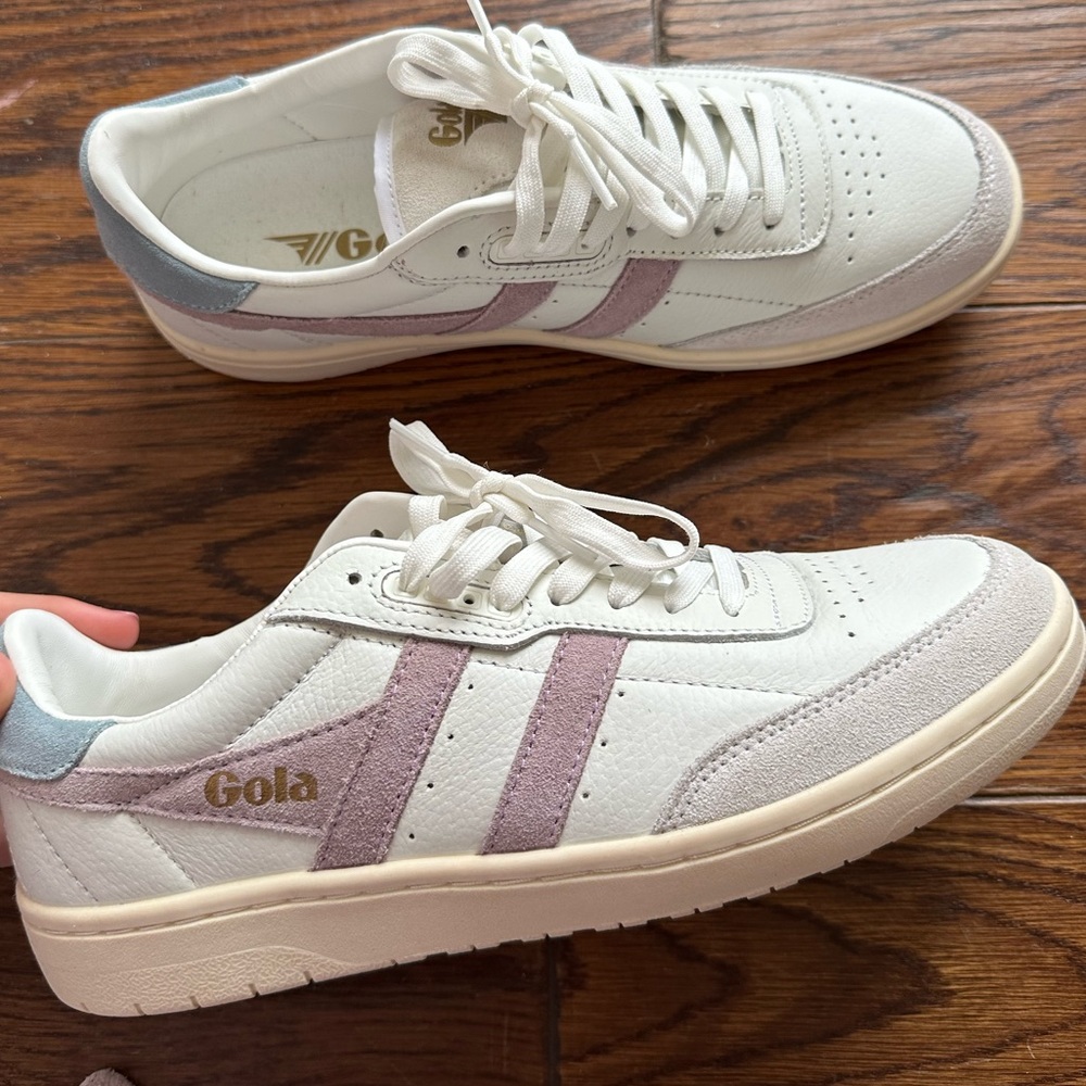Falcon Gola sneakers size 8